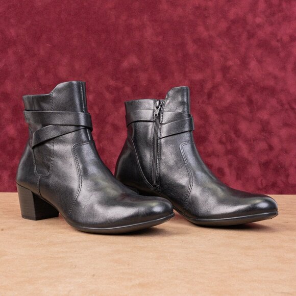 Ecco Women Dress Classic Black Leather Buckle Zip Ankle Boots sz 8-8.5US EUR39 - Picture 1 of 8